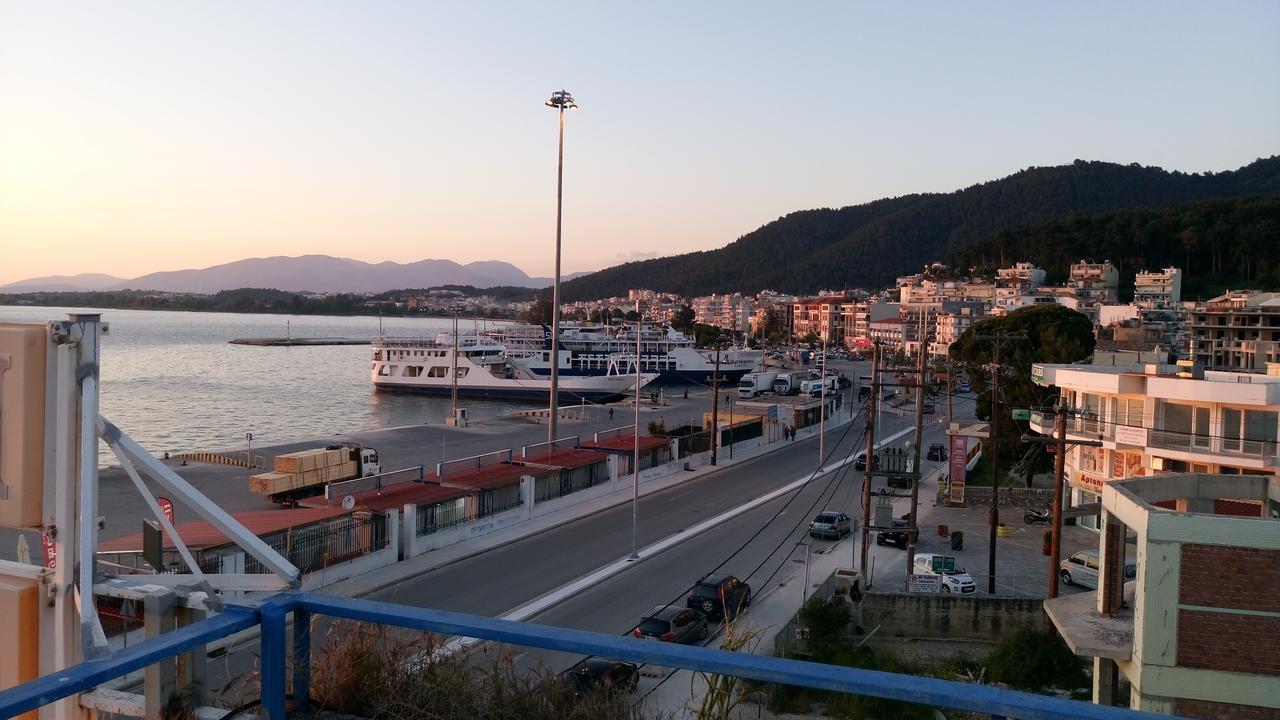 Hotel Oscar Igoumenitsa Esterno foto