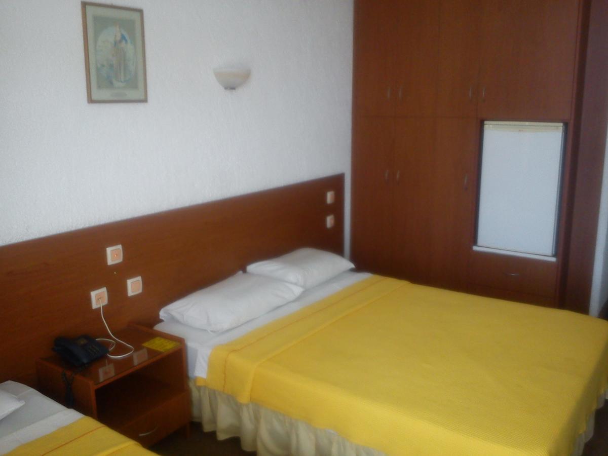 Hotel Oscar Igoumenitsa Esterno foto